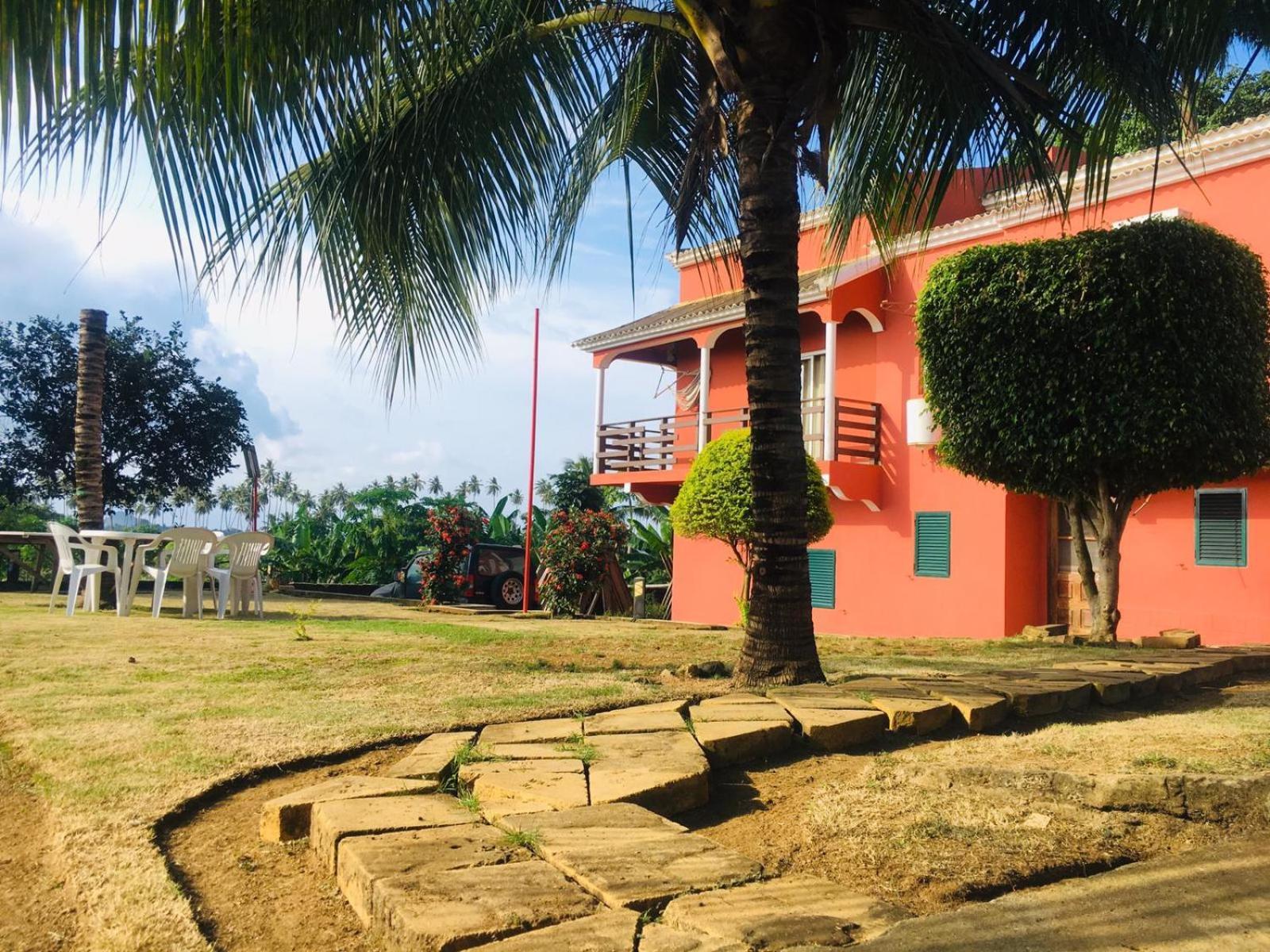 Casa Luis Lägenhet Sao Tome Exteriör bild